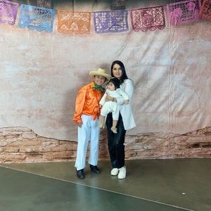 Meet your Posher, Diaz